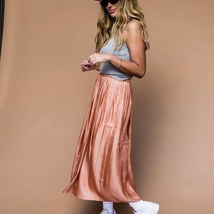 NWT MadeInLaLa Mimosa Pleated Midi Skirt
